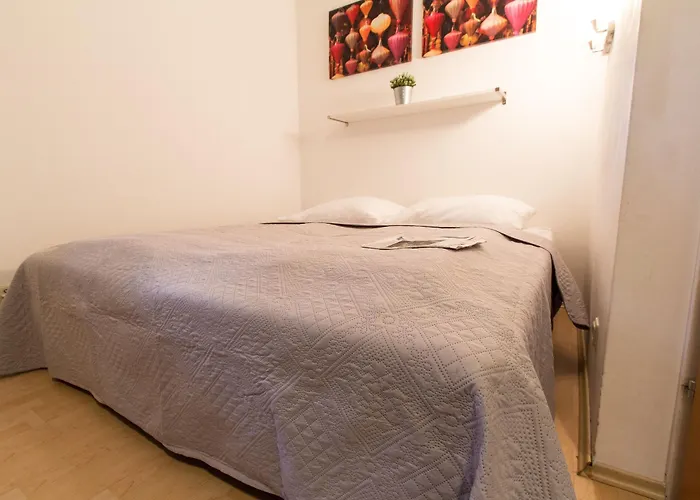 Apartmenthaus Hietzing I Contactless Check-in Apartamento