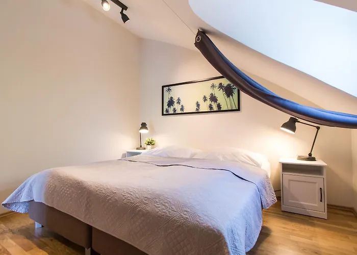 Apartmenthaus Hietzing I Contactless Check-in Apartamento *