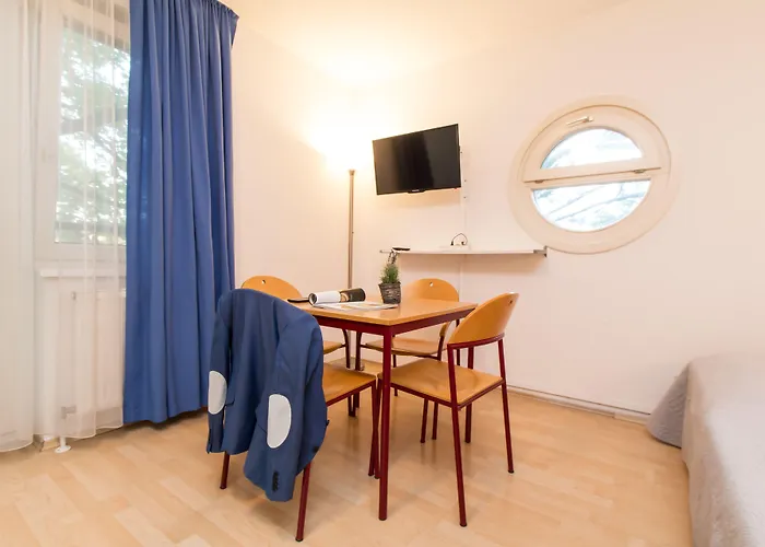 Apartmenthaus Hietzing I Contactless Check-in Apartamento Viena