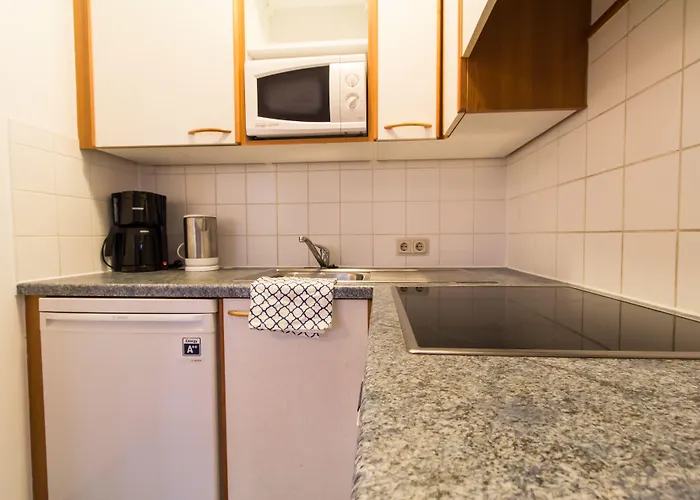 Apartmenthaus Hietzing I Contactless Check-in Viena