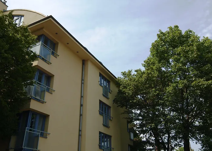 Apartmenthaus Hietzing I Contactless Check-in Viena