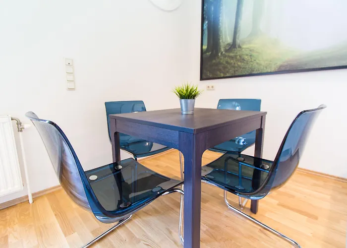 Apartmenthaus Hietzing I Contactless Check-in Apartamento *