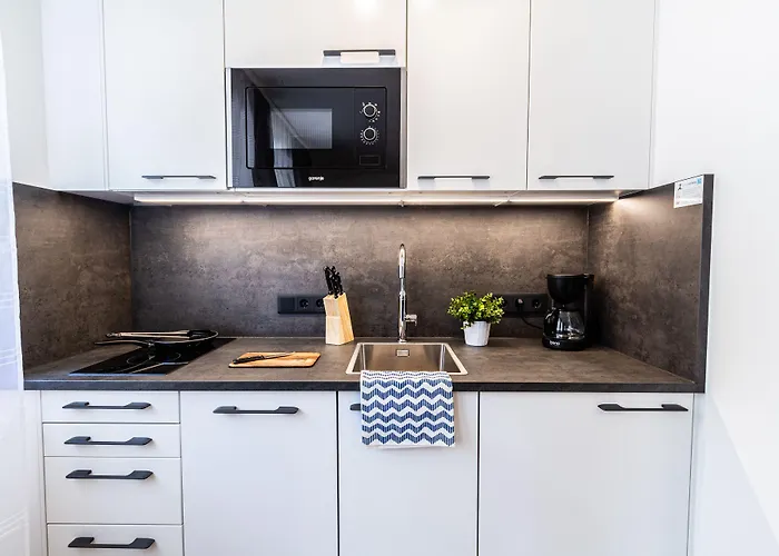 Apartmenthaus Hietzing I Contactless Check-in Apartamento *