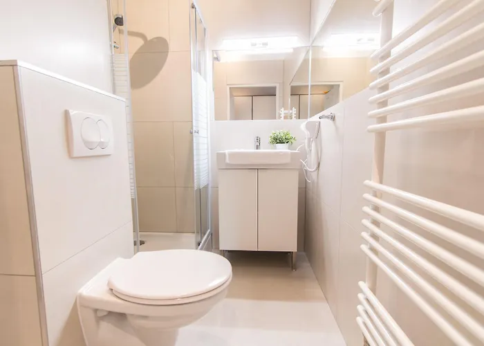 Apartmenthaus Hietzing I Contactless Check-in * Viena