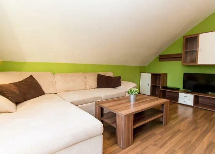 Apartmenthaus Hietzing I Contactless Check-in Apartamento *